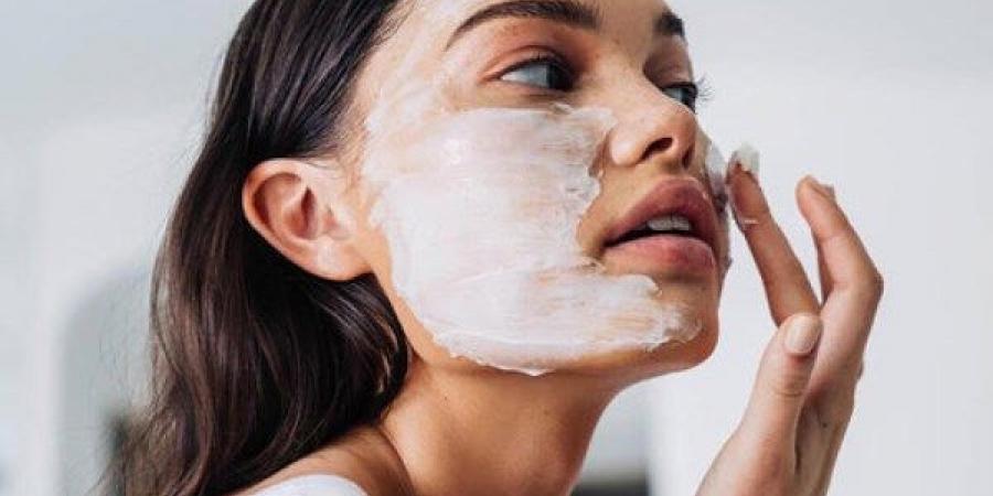 3 طرق طبيعية للتخلص من جفاف البشرة في الصيف - هرم مصر