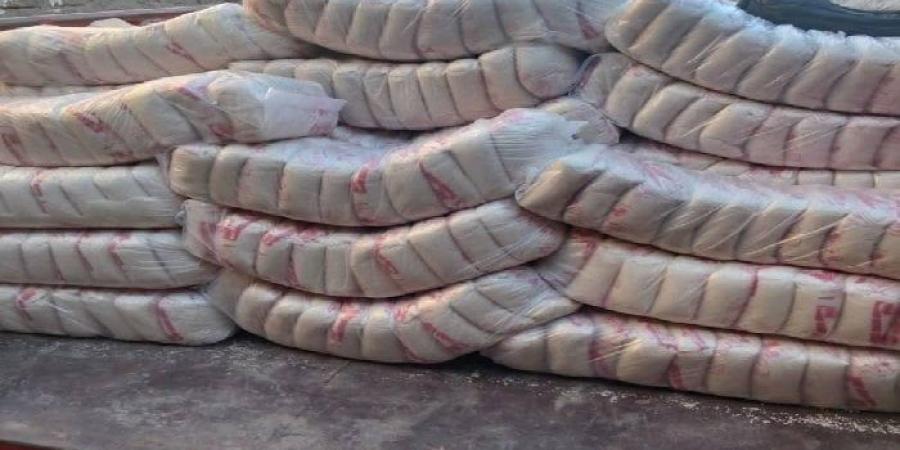 قبل تهريبها للسوق السوداء.. ضبط سيارة محملة بـ2طن سكر مُدعم بكفر الدوار - هرم مصر
