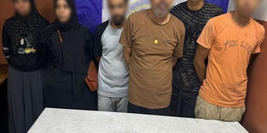 الأمن يكشف ملابسات فيديو اعتداء شخص على سيدة تحمل طفل - هرم مصر