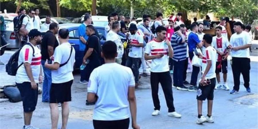 تحرك حافلات جماهير الزمالك إلى الإسماعيلية لحضور لقاء مودرن سبورت - هرم مصر