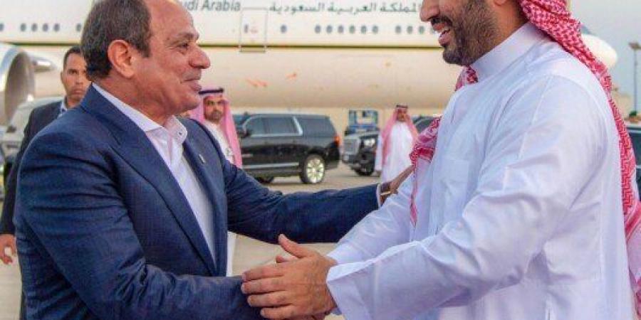 عاجل | الرئيس السيسي يعود إلى أرض الوطن بعد زيارته للسعودية - هرم مصر