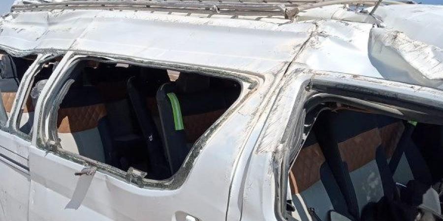 عاجل .. مصرع وإصابة 17 شخصا فى تصادم 4 سيارات على طريق مطروح إسكندرية الساحلى - هرم مصر