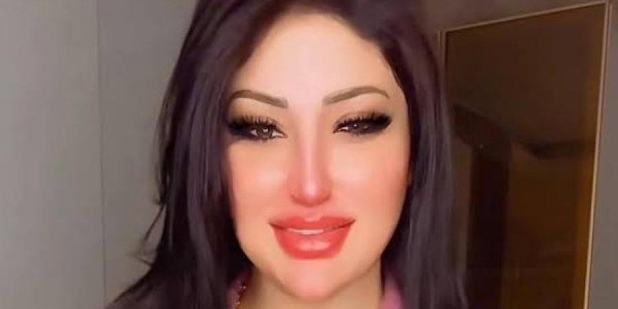 التحقيق مع البلوجر نورهان حفظي بعد ضبطها بتهمة بث مقاطع خادشة للحياء - هرم مصر