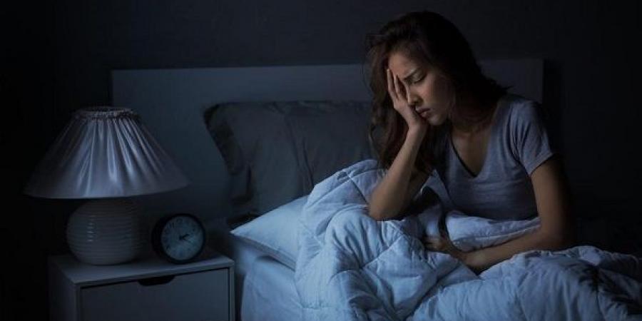 حيلة بسيطة بالحركات العينية تساعدك على النوم في ثوانٍ - هرم مصر