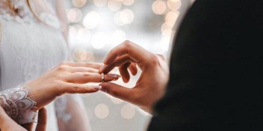 «سيدة متزوجة وعايزه تتزوج عُرفي».. أمين الفتوى: تفكير لم يخطر على بال إبليس - هرم مصر