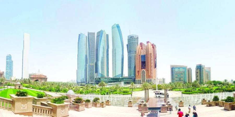 «العطلات الباردة» من أوروبا إلى الإمارات.. أبوظبي نموذجاً - هرم مصر
