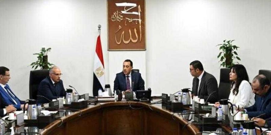 رئيس الوزراء يتابع مستجدات الموقف التنفيذي لمشروع ”الدلتا الجديدة” ورفع كفاءة استخدام الموارد المائية - هرم مصر
