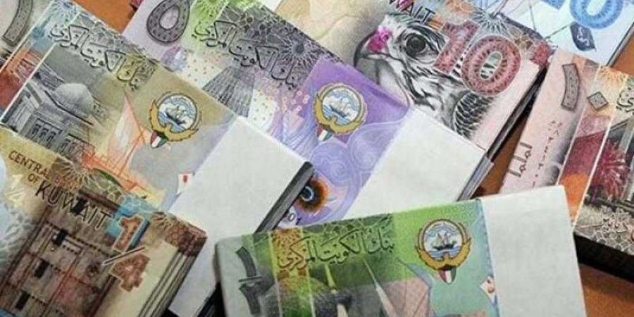 أسعار الدينار الكويتى في مصر اليوم الإثنين - هرم مصر