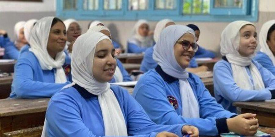 الرياضيات بالخبرة اليابانية.. ماذا بعد إطلاق حزمة التعديلات الكبرى للمناهج التعليمية؟ - هرم مصر