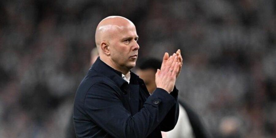 سلوت يكيل المديح للاعبي ليفربول بعد الفوز الصعب على نيوكاسل - هرم مصر