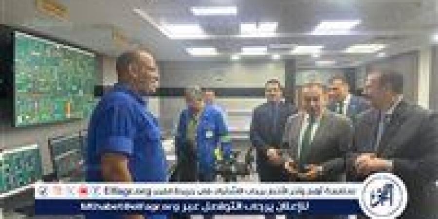 محافظ أسيوط يبحث مع رئيس شركة أبو قير للأسمدة إمكانية إنشاء مصنع جديد - هرم مصر
