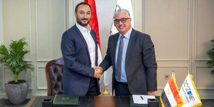 رئيس اقتصادية قناة السويس يوقع عقد إنشاء مصنع ”نيل أورميه-Nil Örme” التركية - هرم مصر
