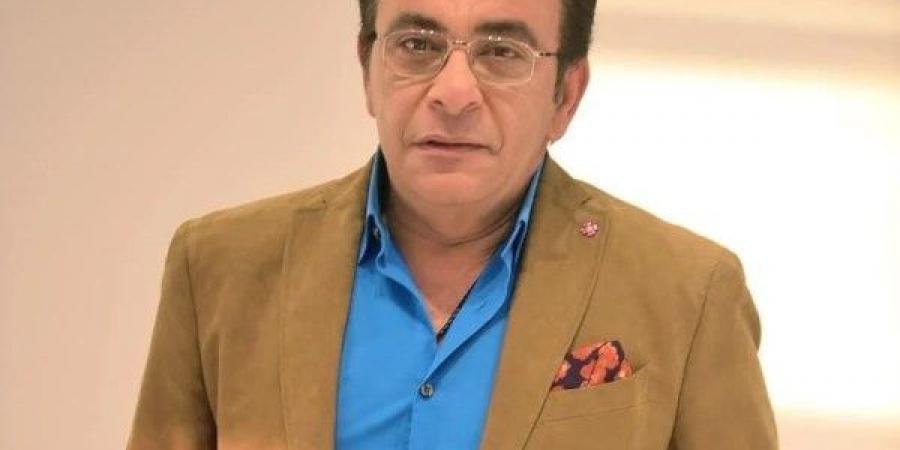 نقيب الإعلاميين ينعى الإعلامي عاطف كامل - هرم مصر