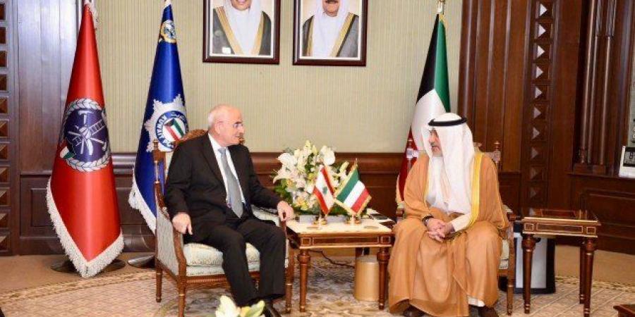 الكويت.. النائب الأول لرئيس مجلس الوزراء ووزير الداخلية يبحث مع وزير الدفاع اللبناني أوجه التعاون المشترك - هرم مصر