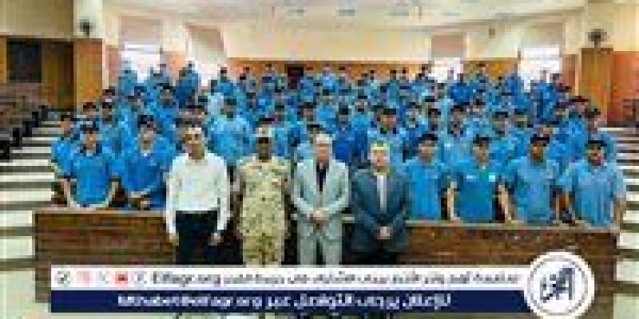 رئيس جامعة الدلتا التكنولوجية يتفقد فعاليات دورة التربية العسكرية رقم (٤٩) لطلاب الجامعة - هرم مصر