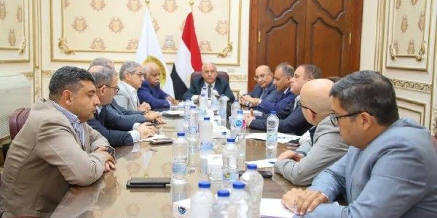 الوطنية للصحافة تواصل مناقشة الخطة القومية لتطوير المحتوى الإعلامي - هرم مصر