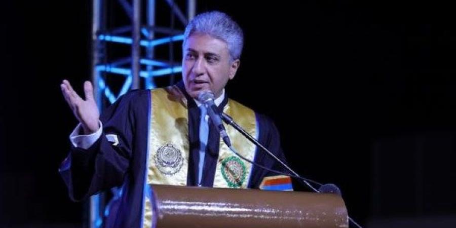 وزير السياحة يشارك في حفل تخرج الدفعة الثانية من الأكاديمية العربية للعلوم - هرم مصر