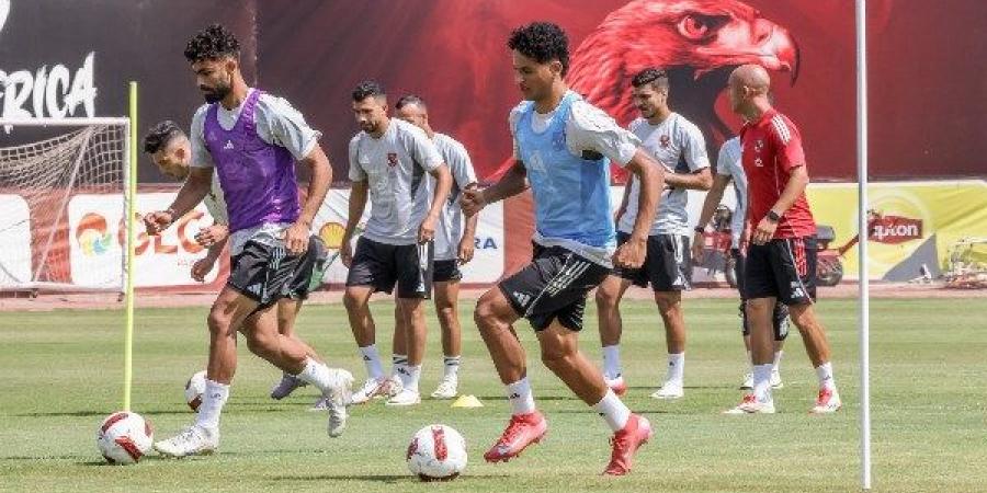 الأهلي يدخل معسكرا مغلقا استعدادا لمواجهة بيراميدز - هرم مصر