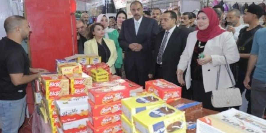محافظ سوهاج يفتتح معرض أهلا مدرستي لتوفير المستلزمات المدرسية - هرم مصر