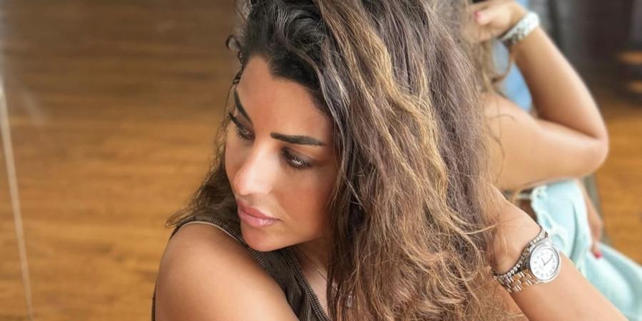 بإطلالة بسيطة وجذابة.. أحدث ظهور لآيتن عامر - هرم مصر