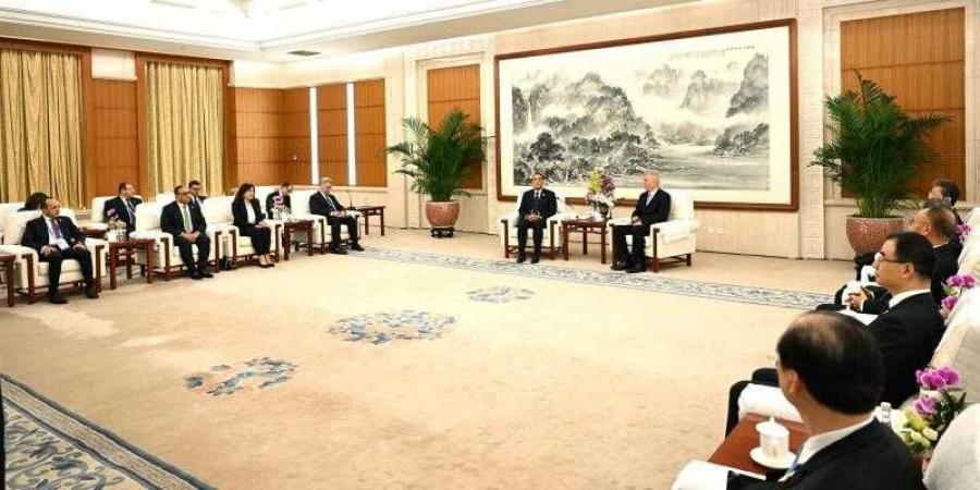 مدبولي يلتقى عضو اللجنة الدائمة للمكتب السياسي للجنة المركزية للحزب الشيوعي الصيني - هرم مصر
