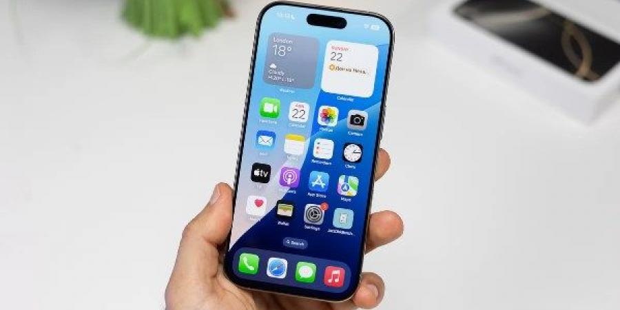 LG  تحاول في إقناع آبل بتبني تقنية Tandem OLED في هاتف آيفون 20 - هرم مصر