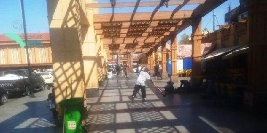 أخبار أسوان| رفع الإشغالات وحملات لضبط الأسواق .. المحافظ يستمع لمطالب المواطنين بعد صلاة الجمعة - هرم مصر