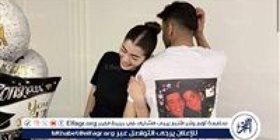 هشام جمال يحتفل بعيد ميلاد ليلى أحمد زاهر الأول بعد الزواج برسالة رومانسية - هرم مصر