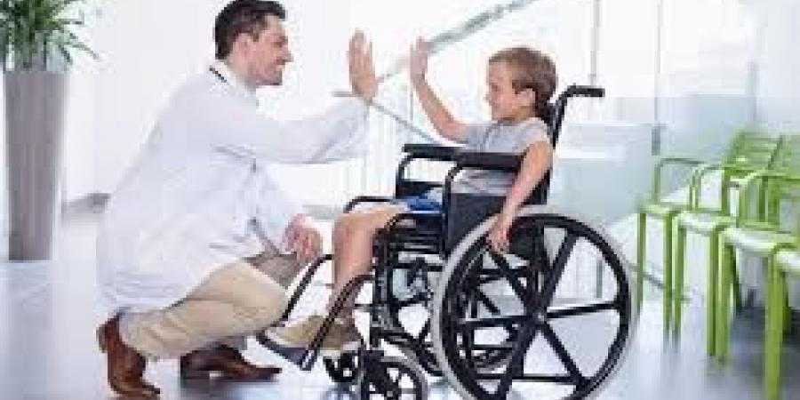 عندما يتوقف نصف الجسد...  أسباب وأعراض وطرق علاج الشلل النصفي - هرم مصر