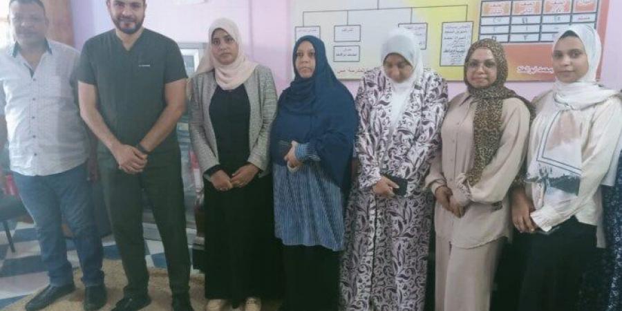 مدير الإدارة الصحية بسفاجا يتفقد مدرسة التمريض استعدادًا للعام الدراسي الجديد - هرم مصر
