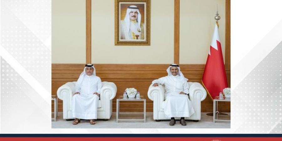 وزير الإعلام يستقبل رئيس مجلس إدارة الجمعية البهائية الاجتماعية - هرم مصر