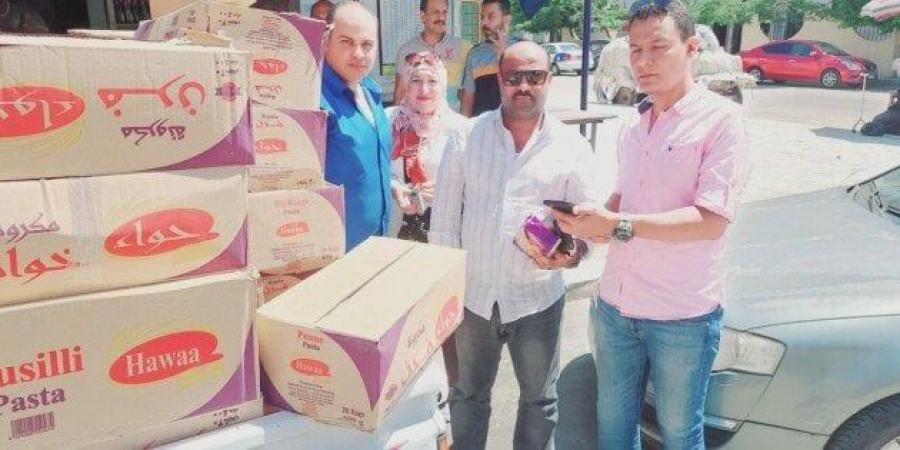 تموين بورسعيد يضبط 1440 كيس مكرونة فاسدة مليئة بالسوس والحشرات - هرم مصر
