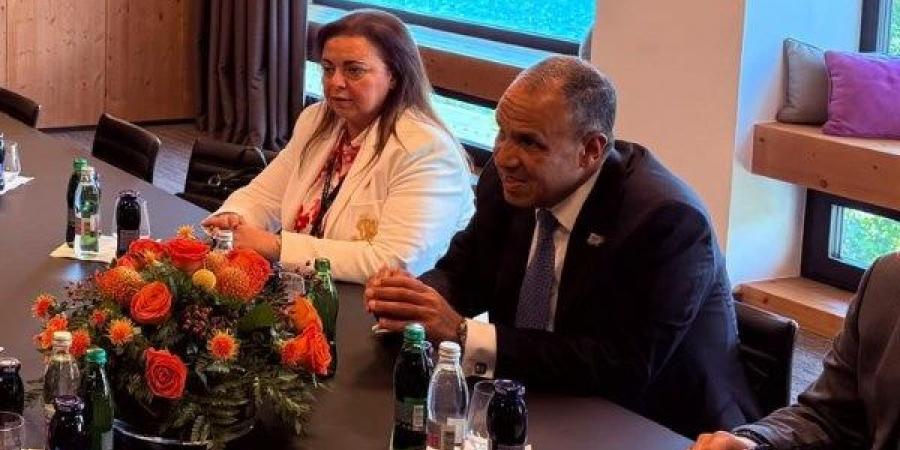 مصر وألبانيا تؤكدان تعزيز الشراكة وتنسيق المواقف خلال لقاء عبد العاطي وراما بمنتدى بليد - هرم مصر