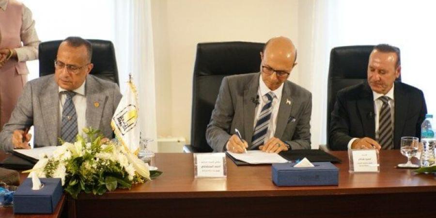 بروتوكول تعاون بين جامعة أسيوط ومؤسسة صحتنا لتجهيز وحدة عناية مركزة بمستشفى الإصابات ب 61 مليون جنيه - هرم مصر