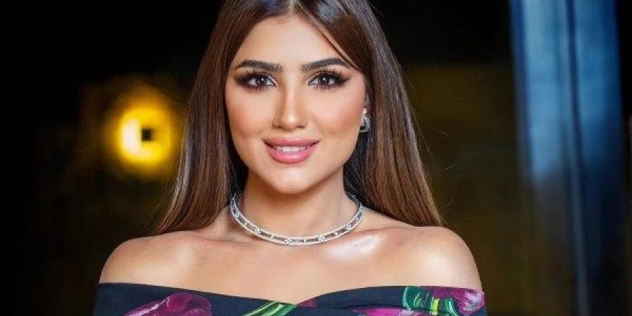 تنظير وفزلكة على أعلى مستوى| مي عمر تشن هجومًا علي أحد زملائها بالوسط الفن.. فماذا حدث؟ - هرم مصر