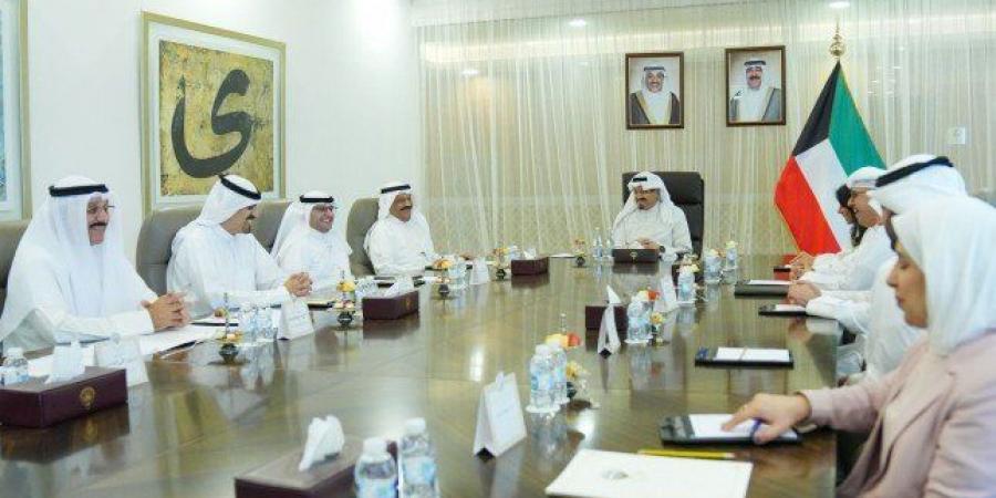 رئيس مجلس الوزراء يترأس اجتماعا للجنة الوزارية لمتابعة الموقف التنفيذي للاتفاقيات ومذكرات التفاهم الموقعة بين الكويت والصين - هرم مصر