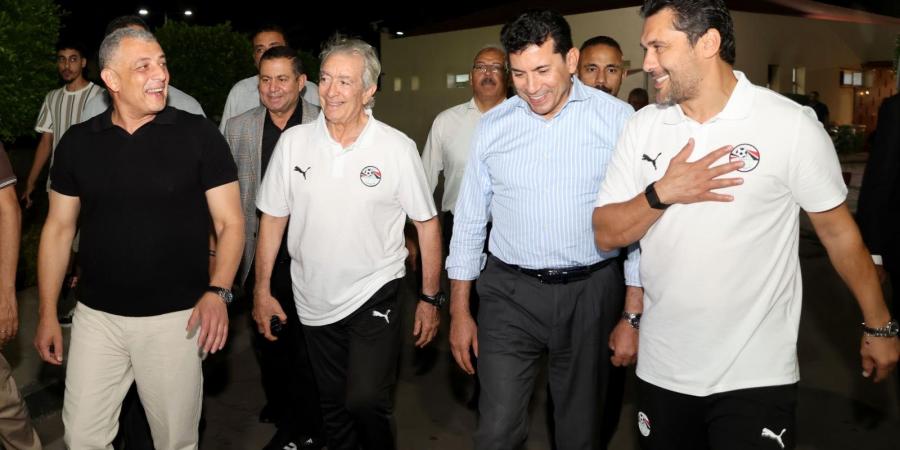 الشباب والرياضة: نقدم الدعم الكامل للمنتخب في كأس العرب.. ومحافظ الإسماعيلية يؤكد: نتمنى للفريق التوفيق - هرم مصر