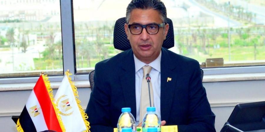 وزير التموين يعتمد حركة تنقلات شملت 14 قيادة بمديريات 11 محافظة - هرم مصر