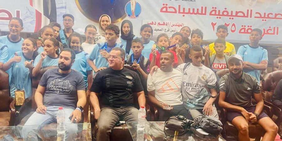 أبطال نادي المنيا للسباحة يحققون 158 ميدالية و11 كأساً - هرم مصر