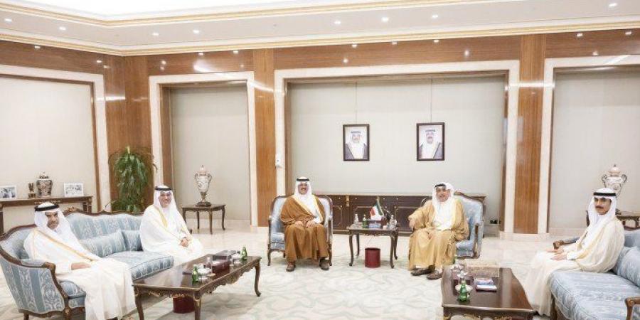وزير شؤون الديوان الأميري ورئيس ديوان ولي العهد يستقبلان سفراء السعودية والبحرين وقطر - هرم مصر