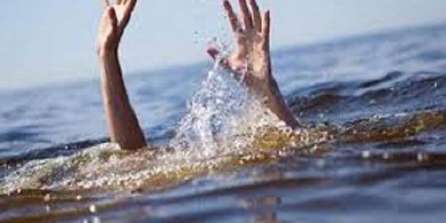 انتشال جثة شاب غرق في مياه الرياح التوفيقي بكفر شكر بالقليوبية - هرم مصر