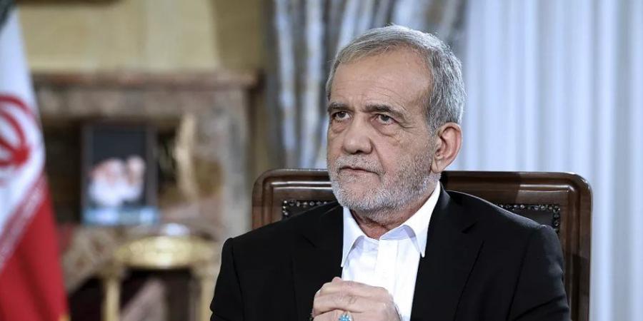 الرئيس الإيراني يحذر من مخططات إسرائيل للسيطرة على المنطقة - هرم مصر