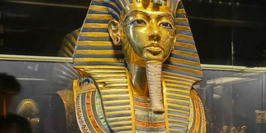 غلق قاعة توت عنخ آمون بالتحرير لنقل آخر مقتنياتها إلى المتحف الكبير استعدادًا للافتتاح العالمي - هرم مصر