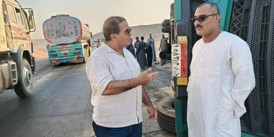 محافظ الأقصر يوجه بسرعة إنقاذ تانك بوتاجاز بعد انقـ ـلاب تريلا بطريق الرزيقات – الوادي الجديد - هرم مصر