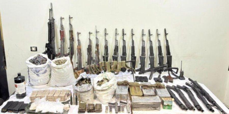 مصرع 3 عناصر جنائية شديدة الخطورة وضبط مخدرات بـ 30 مليون جنيه بأسوان - جريدة هرم مصر