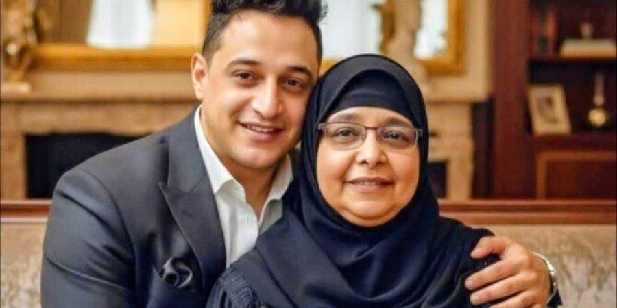 وفاة والدة المطرب الشعبي رضا البحراوى بعد صراع مع المرض - جريدة هرم مصر