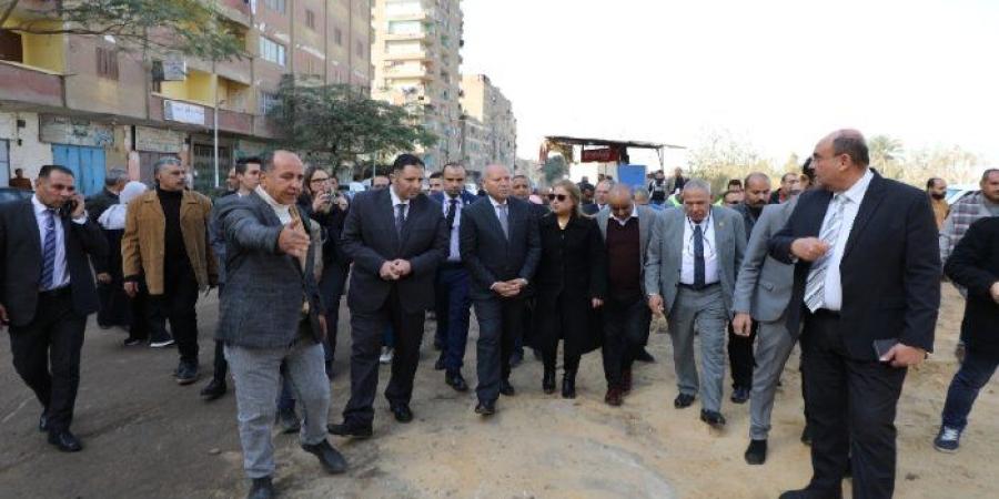 محافظ القاهرة يفتتح مشروع مد خطوط الصرف الصحي بأرض العجوز بالزاوية الحمراء - جريدة هرم مصر