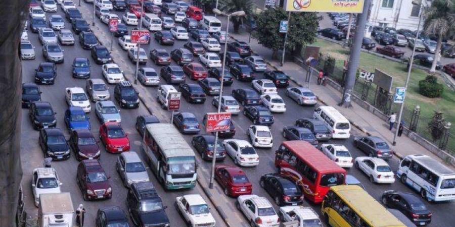 الحالة المرورية.. كثافات متحركة بطرق ومحاور القاهرة والجيزة - جريدة هرم مصر