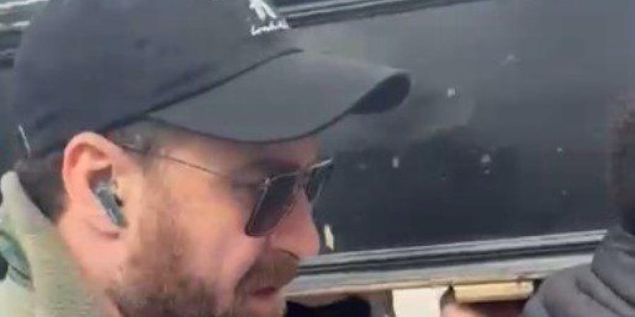 وصول جثمان والدة نضال الشافعي إلى مسجد آل بهجت - جريدة هرم مصر