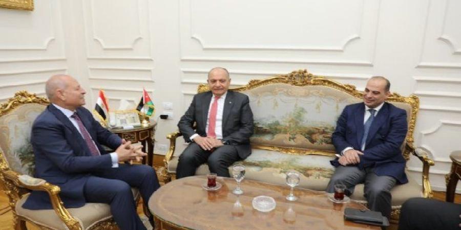 محافظ القاهرة يبحث مع سفير الأردن بالقاهرة سبل تعزيز التعاون المشترك - جريدة هرم مصر